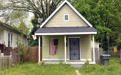 Belmont: House on Kennon Street near Hawthorne Lane.