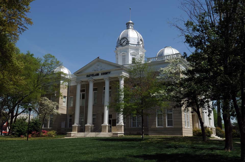 The courthouse in downtown Shelby.